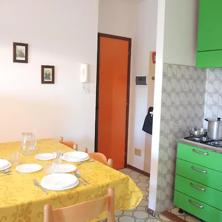 Apartment Pianeti *